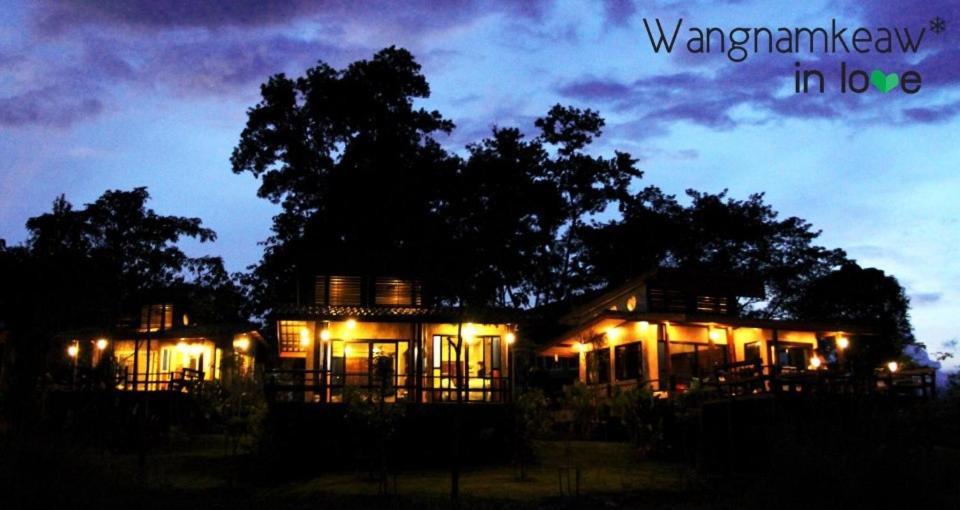 Wangnamkeaw In Love Wang Nam Khiao Luaran gambar